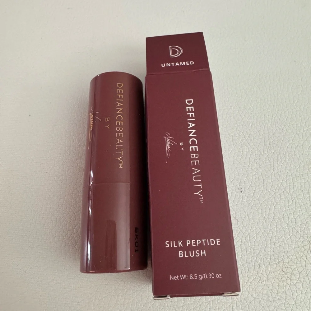 Defiance Beauty Silk Peptide Blush